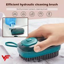 Hydraulic cleaning brush